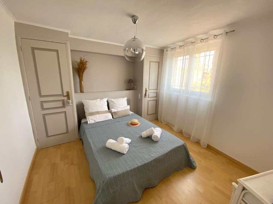 A Louer De 4 Pieces A Golfe De St-tropez