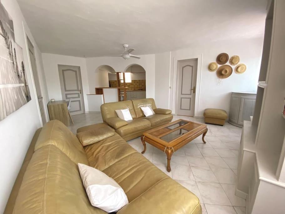 A Louer De 4 Pieces A Golfe De St-tropez Holiday home