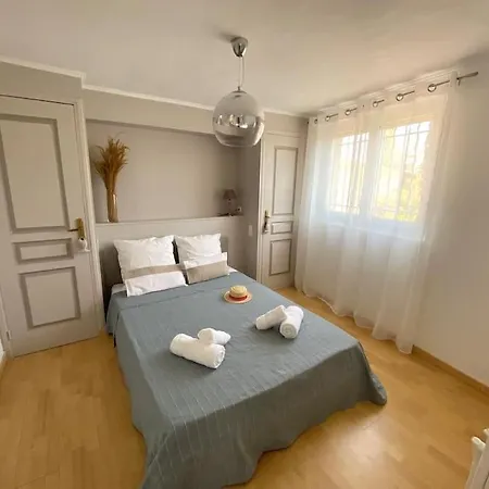 A Louer Haut De Villa 4 Pieces A Sainte-Maxime Golfe De St-Tropez Exterior photo